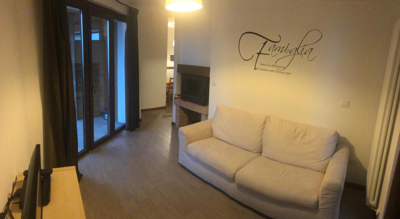 Albergo Bertocchi Collagna Extérieur photo