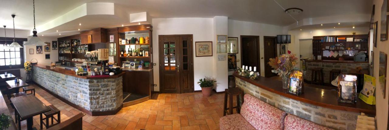 Albergo Bertocchi Collagna Extérieur photo